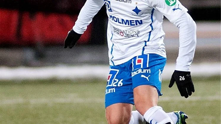 Alexander Fransson hoppas ta plats i startelvan mot BP.