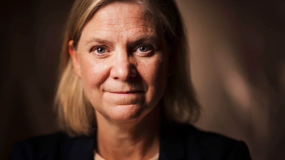 Också Magdalena Anderssons regering får kraftig kritik när Riksrevisionen granskat återkallelser av uppehållstillstånd.