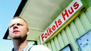 Foto: ANDERS STEINER I ett e-postmeddelande till Marita Ulvskog ber Jonas Jalkteg om hjälp och råd för att rädda Folkets Hus i Gunnebo.