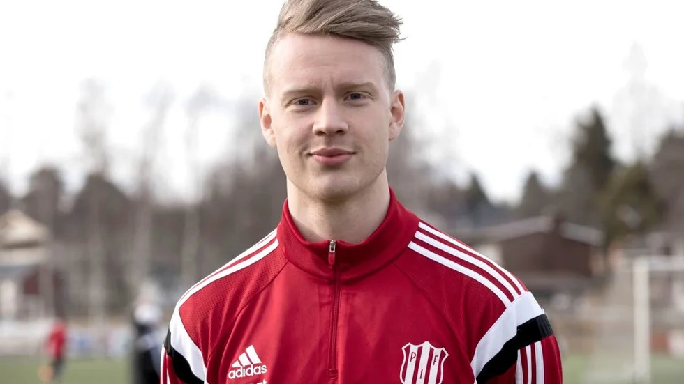 William Olausson, Piteå IF:s mittback, gjorde succé när han provspelade med Örebros U 21-lag. Seger mot BP och ett mål efter en hörna. (arkivbild) ?foto: gunnar westergren