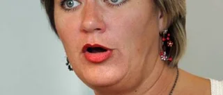 Varför gör hon på detta viset?