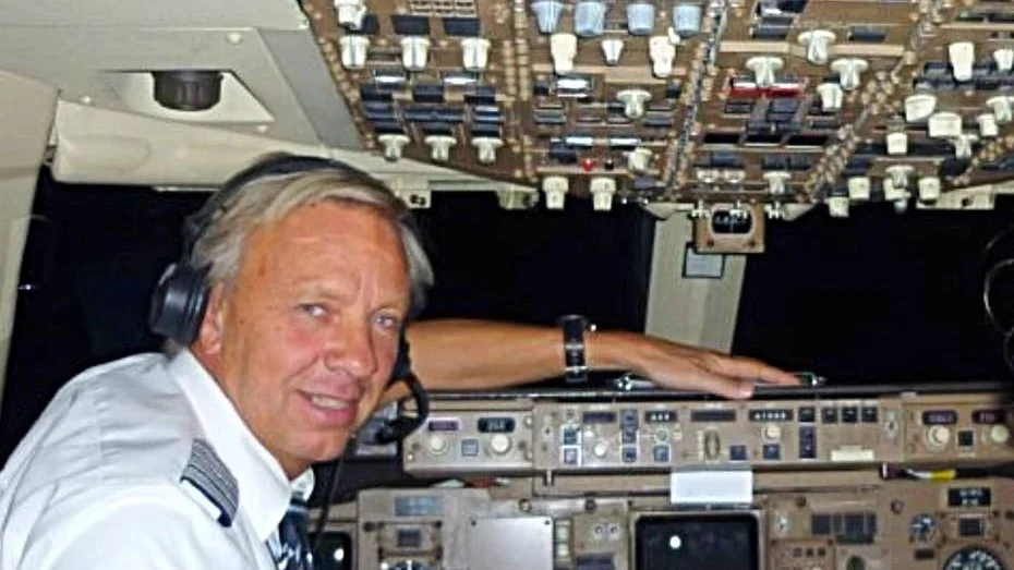 Pilot. Ingmar Bergman jr i cockpit. 34 år som pilot blev det.