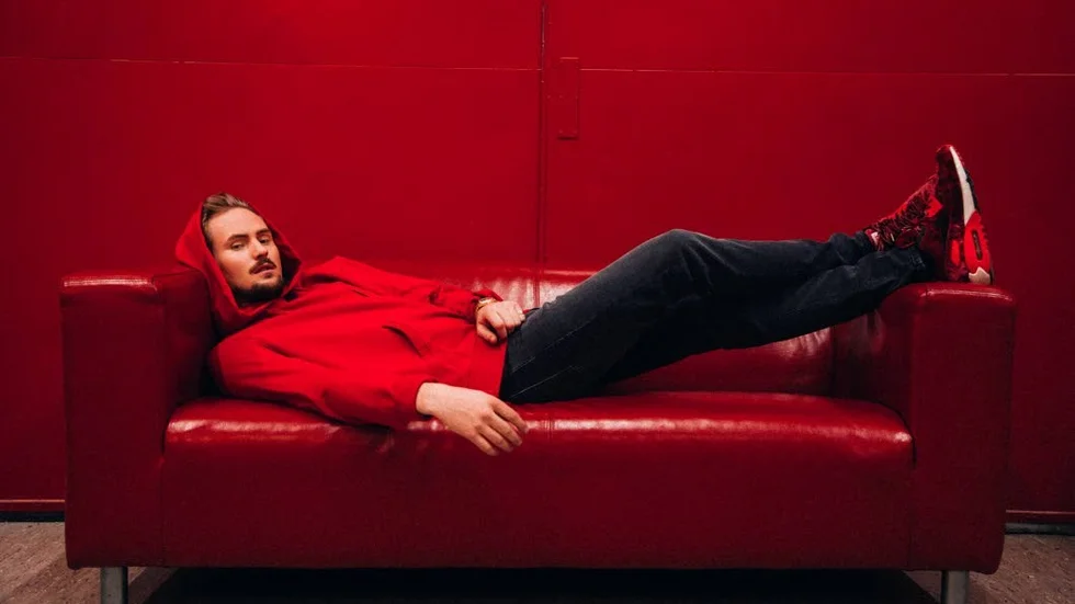 Jacob Criborn är ena halvan av DJ-duon Nause, och kommer till Piteå på lördag.