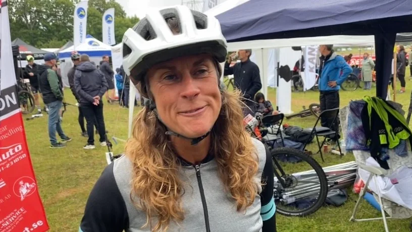 Vättern bike games lockade 52 lag och Motalatjejen Therese Adler körde i ett av lagen som åkte fyra timmar. Det var roligt, även om det var lite halt på banan efter många timmars åkning.