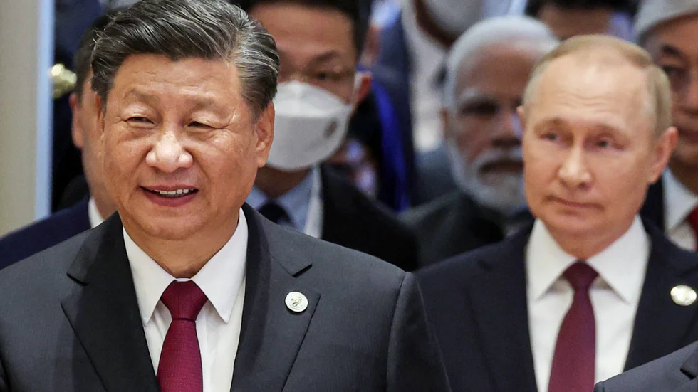 Kinas president Xi Jinping och Rysslands Vladimir Putin under toppmötet i Samarkand, Uzbekistan.