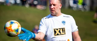 Målvaktskris i Åtvidaberg – då får ikonen vara med igen