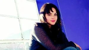 För andra gången ska Norah Jones ge en konsert i Sverige. På torsdag står hon på scen på Hovet i Stockholm. Pressens bild/Arkiv