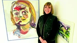 Daga Wennerström visar bland annat flera självporträtt i utställningen hos Finspångs konstförening.
FOTO: TITTI OLOVSSON