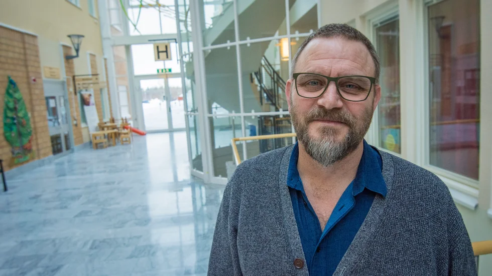 Lars Löfgren, verksamhetschef på BUP, efterlyser mer samverkan för att komma åt de långa köerna till Barn och ungdomspsykiatrin. 
