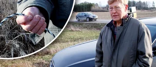 Bernth krockade med uppspänt rep över vägen