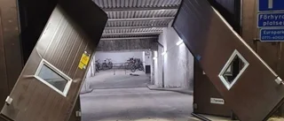 Bilar stals från garage i centrala Uppsala