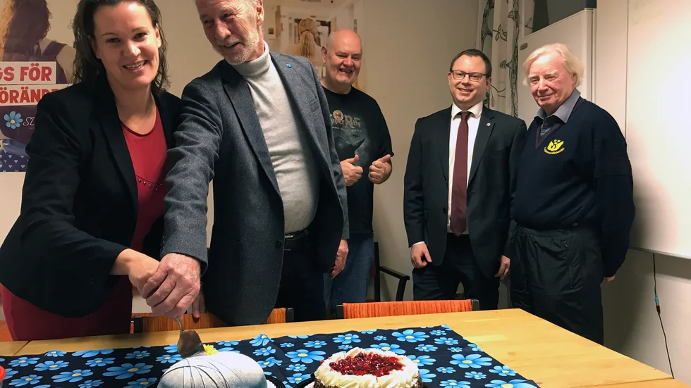 Malin Karlsson, Jan-Eric Eriksson, Hans Hedlund, Thom Zetterström och Bo Jacobsson firade partiets framgångar.