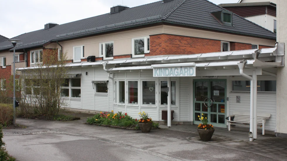 Kindavänstern gick till val på att öppna Kindagårds kafé men mötte massivt motstånd, skriver debattören.