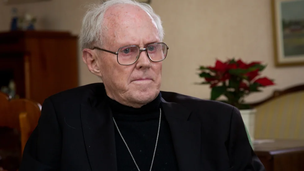 Linköpingspojken Göran Grefbäck blev präst i Vadstena. Fascinationen för Klosterkyrkan och staden väcktes när han besökte orten som tonåring. Bilden togs 2015.