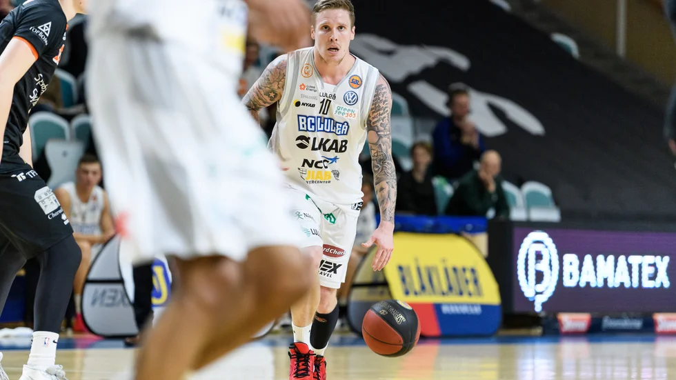 Axel Nordström spelade drygt 33 minuter och gjorde 15 poäng.