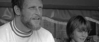 UIF:aren intervjuades av legendariske Hyland