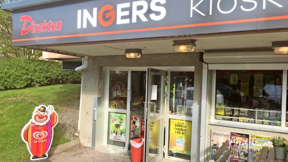 Nu har kvinnan och de två männen häktats, de är på sannolika skäl misstänkta för inbrottsstölden mot Ingers Kiosk i tisdags.