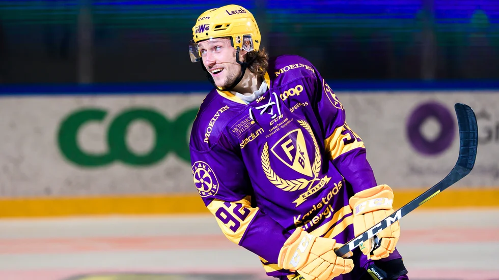 Jesper Olofsson klar för AHL. 