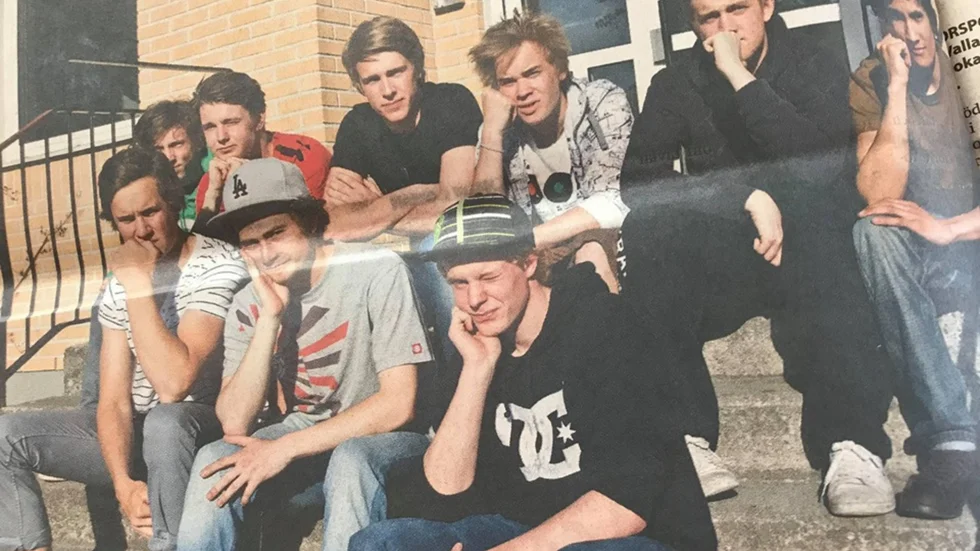 Kuriren för 10 år sedan: Rickard Idström, Robert Jacobsson, Oskar Pettersson, Marcus Lagerbäck, Viktor Jonsson, Stiven Nilsson, Emil Hellström, Carl Lindstrand och Viktor Lunden slutar med bandy.

