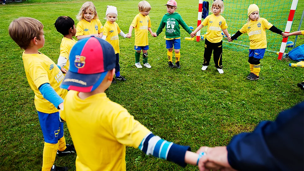 Ytterligare en fotbollsskola ställer in.