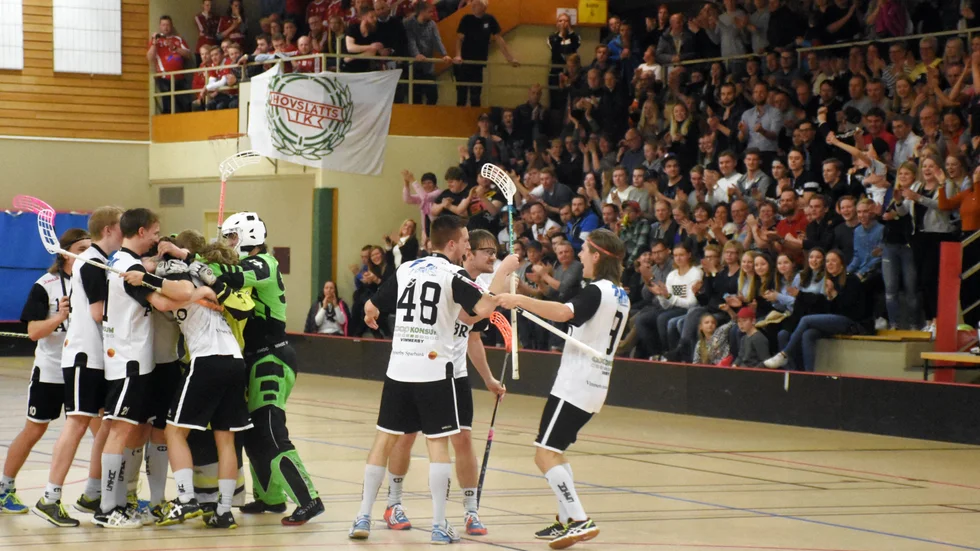 Den kanske mest klassiska matchen på 2010-talet. VIBK mot Hovslätt i en helt avgörande seriefinal, säsongen 2015/16. Bortalaget vann med 4-3 efter stor dramatik.