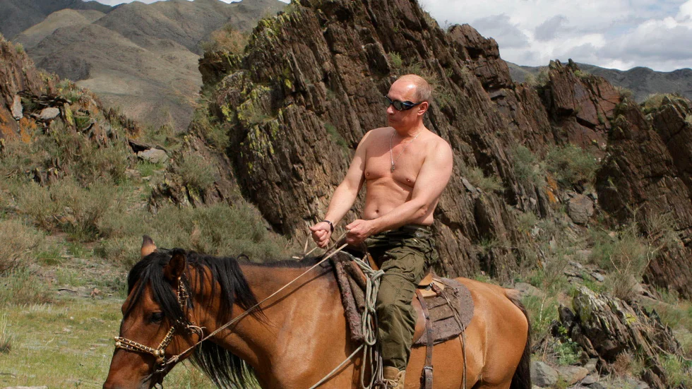 Coronapandemin innebär en ny typ av utmaning för Rysslands president Vladimir Putin. En kris som det inte går att ta sig ur propagandavägen.