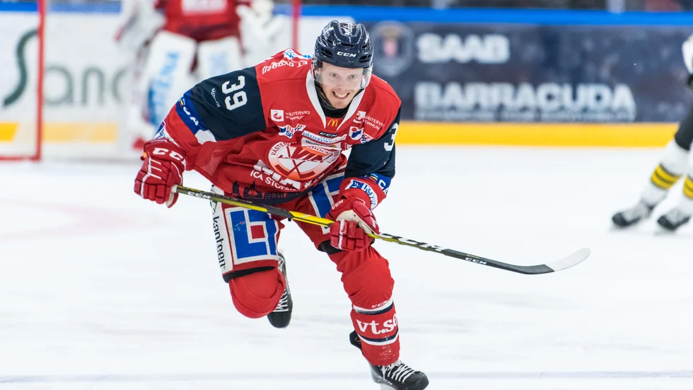 Pierre Gustavsson gjorde 315 matcher i VIK-tröjan och var en publikfavorit med sin skridskoåkning och sin krigande spelstil.