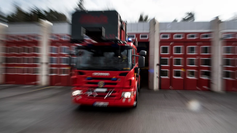 En villabrand i centrala Vilhelmina i Västerbotten orsakar kraftig rökutveckling över Vilhelmina tätort. Arkivbild.