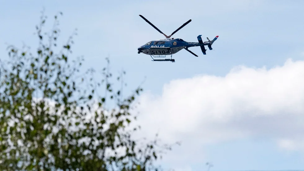 Polisen söker efter kvinnan i Borås bland annat med helikopter. Arkivbild.