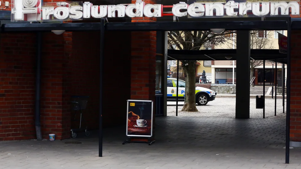 Polisinsatsen i Fröslunda i december 2020 gick inte som planerat. Bilden är tagen i ett annat sammanhang.