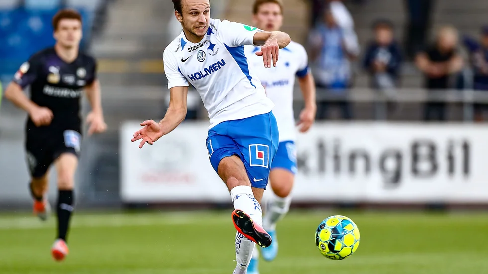 Trotjänaren hann med sex säsonger i IFK. 