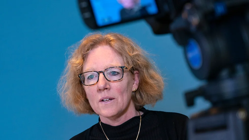 Eva Melander, smittskyddsläkare, vid Region Skånes pressträff.