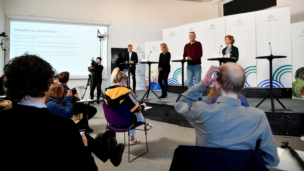 Folkhälsomyndighetens dagliga presskonferens. 