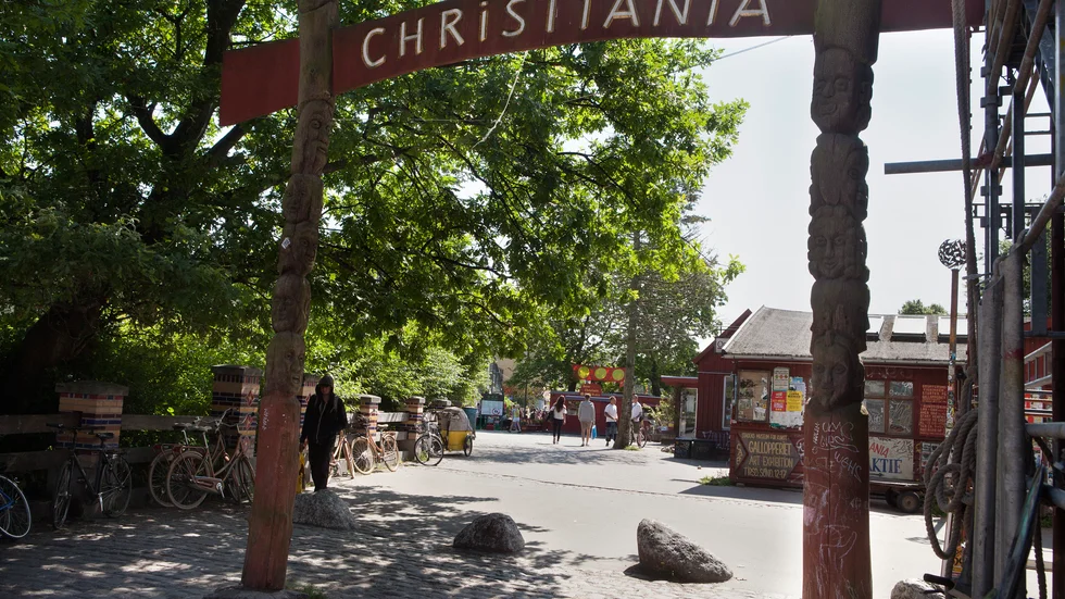 Fristaden Christiania stänger igen för besökare när coronasmittan sprids. Arkivbild.