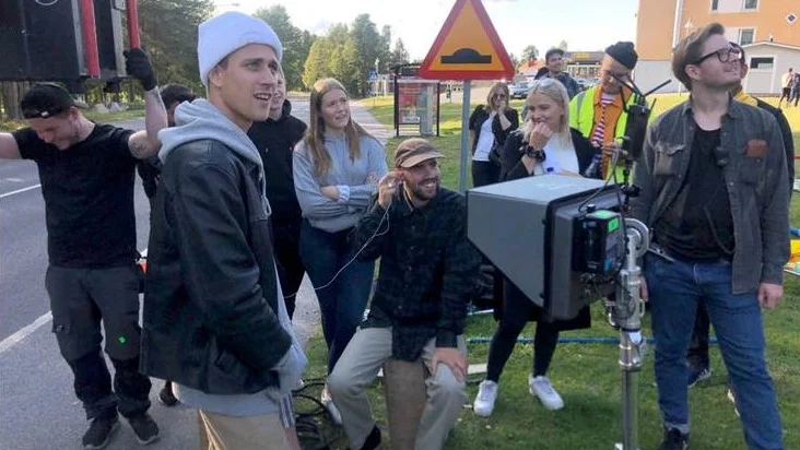 I helgen fick Bo Johan Sörensens, på stolen i mitten, andra kortfilm "Vill mer" ta emot samma pris på Sveriges kortfilmsfestival
