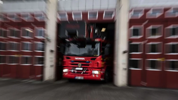 Räddningstjänsten rycker ut till Industrigatan. 