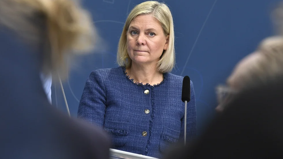 Finansminister Magdalena Andersson vill slopa överskottsmålet, men ledarskribenten är skeptisk.