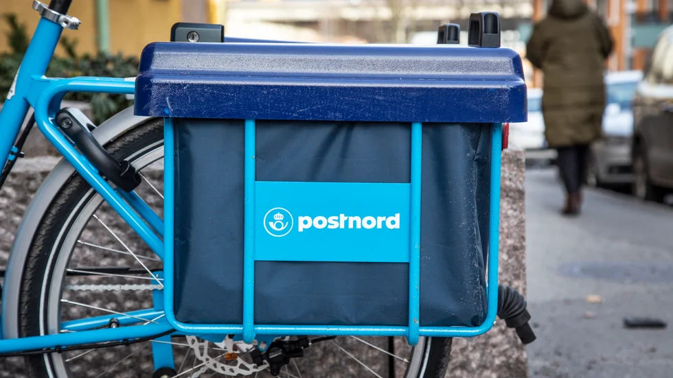 Postnord vill testa att bara dela ut post varannan dag på utvalda orter i Skåne. Arkivbild.