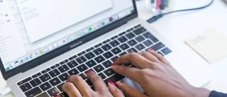 Skyddade personuppgifter kunde ses av flera hundra