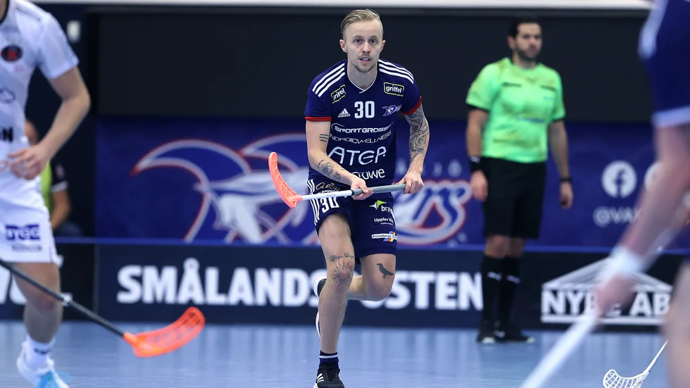 Tommy Bolin var en publikfavorit i Ica Maxi arena. Nu öser han in poäng för sin nya klubb Växjö i SSL.