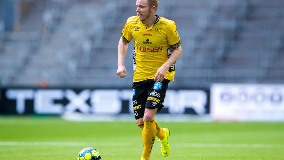 Eskilstunakillen Simon Lundevall är klar för grekiska Volos.