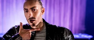 Träffsäker framställning av en machomans ego