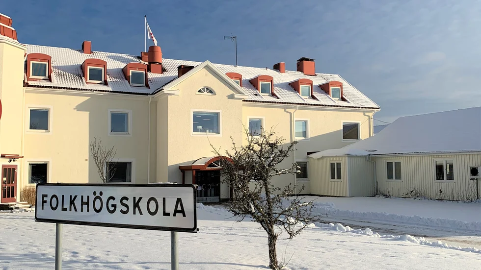 Mariannelunds folkhögskola, som drivs av Pingströrelsen, har klarat sig bra från pandemins verkningar.