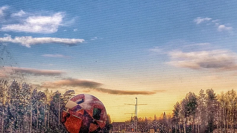 Rostbollen säger god morgon. 