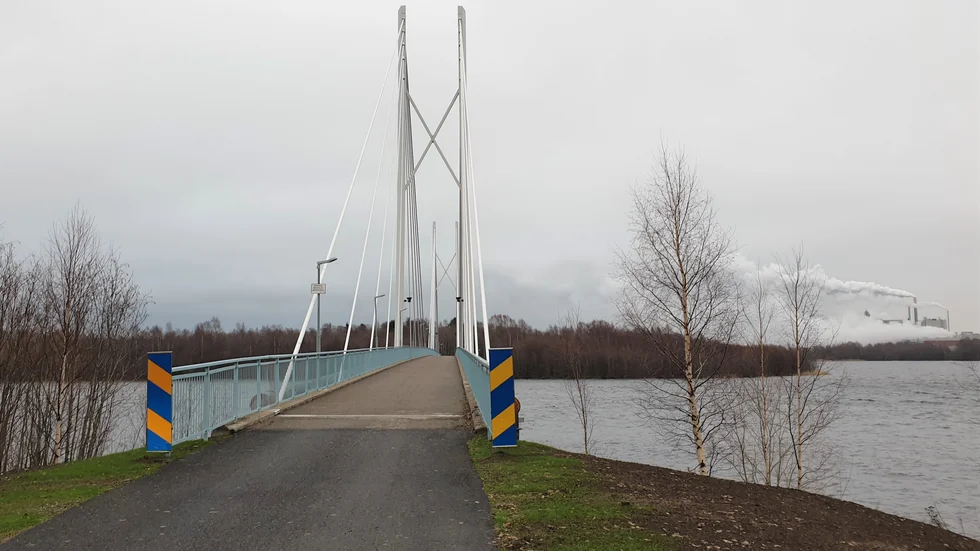 Disig och dimmig dag vid Öholmabron.