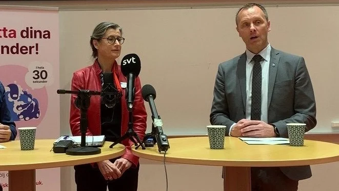 Smittskyddsläkare Britt Åkerlind och regiondirektör Krister Björkegren.