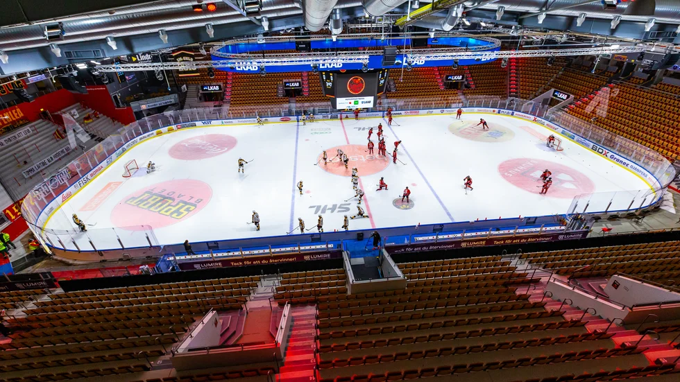 Luleå och Skellefteå spelade den sista SHL-omgången i mars mot varandra utan publik. 