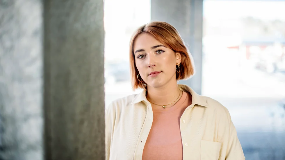Nina Bring tävlar i "P4 nästa" med låten "Nära". Pressbild.