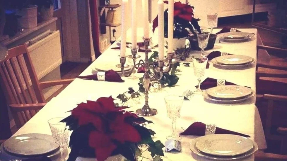 Det var rejält dukat när det bjöds på julbord på kommunens särskilda boenden.