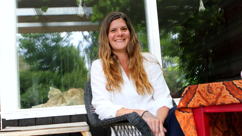 Sara Nilsson vill hjälpa andra som varit med om trauman att hitta tillbaka till sig själva. 